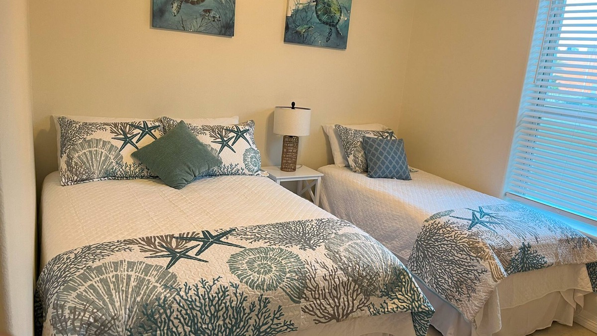 South Padre Island Condo | 1st Floor-Pool-2BD/2BA-Sleeps 6