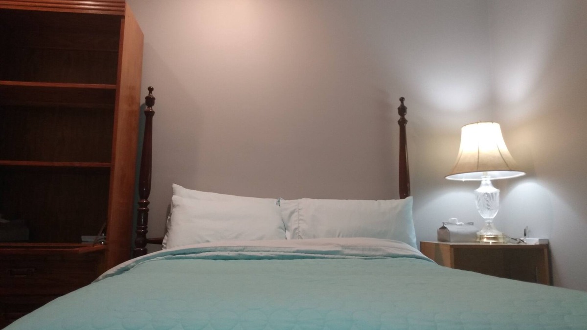 Aldenville Apartment | 1st Floor Suite, Kitchenette (B)