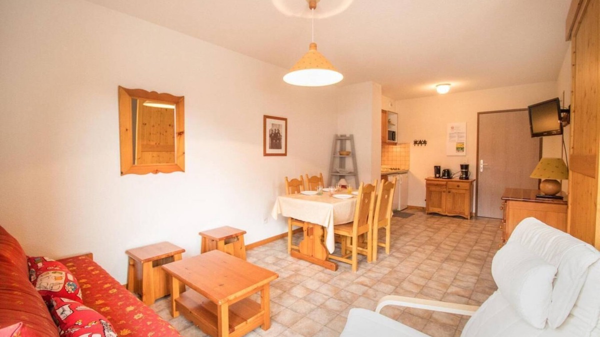 Aussois Apartment | 1st floor, terrace, tv, ski locker, 35m², Aussois