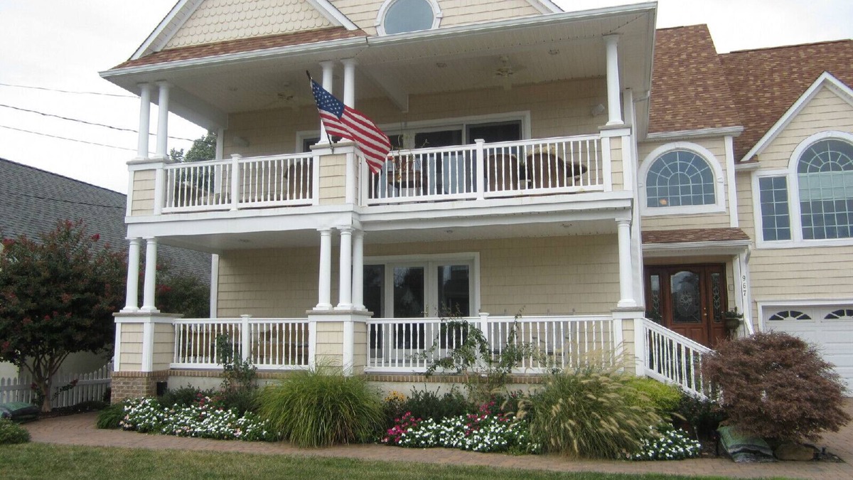 Cape May House | 1st Flr Family Home on quiet street, short walk to beach, restaurants & shopping
