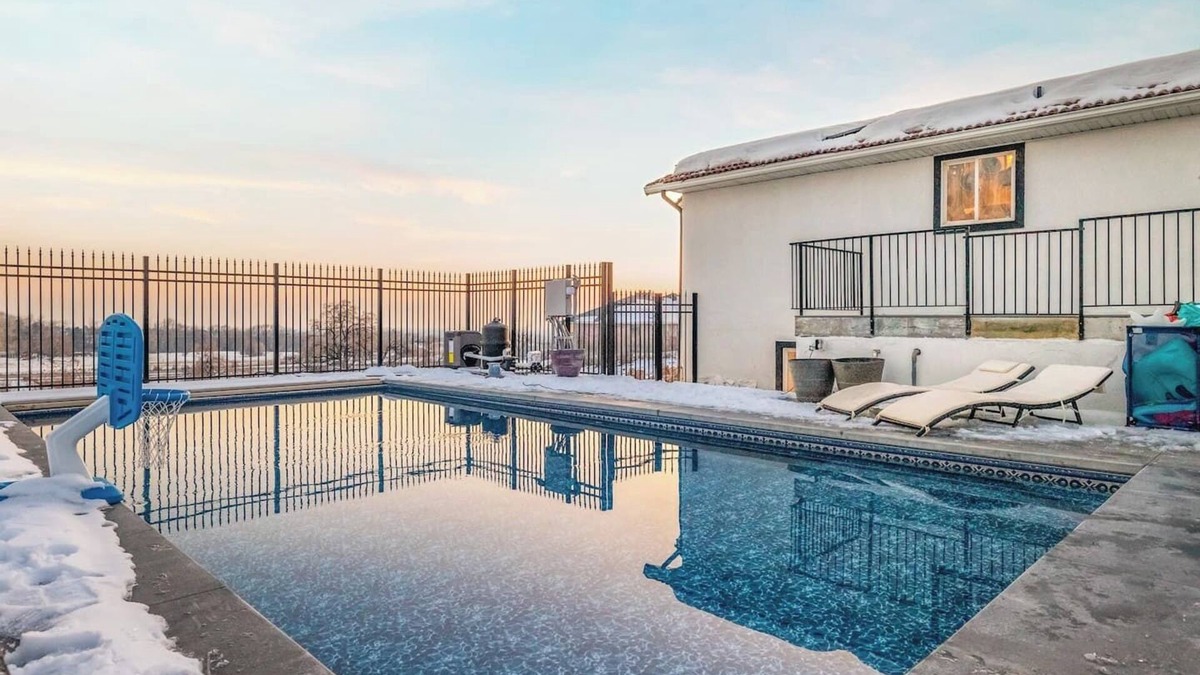 Layton Villa | 2, 30 off Rental Car, Pool Spa Gym, 0 Fees, Crib
