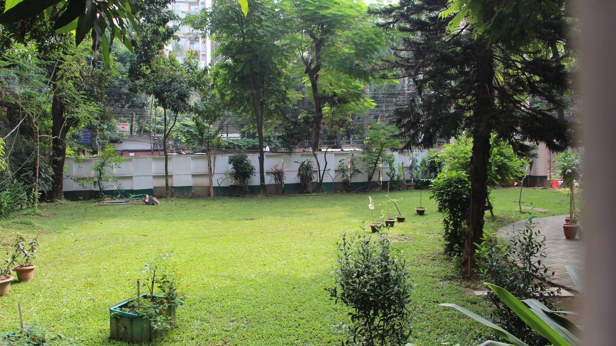 Dhanmondi House | 2 adjoining rooms sleeps 4 pax- Great for families
