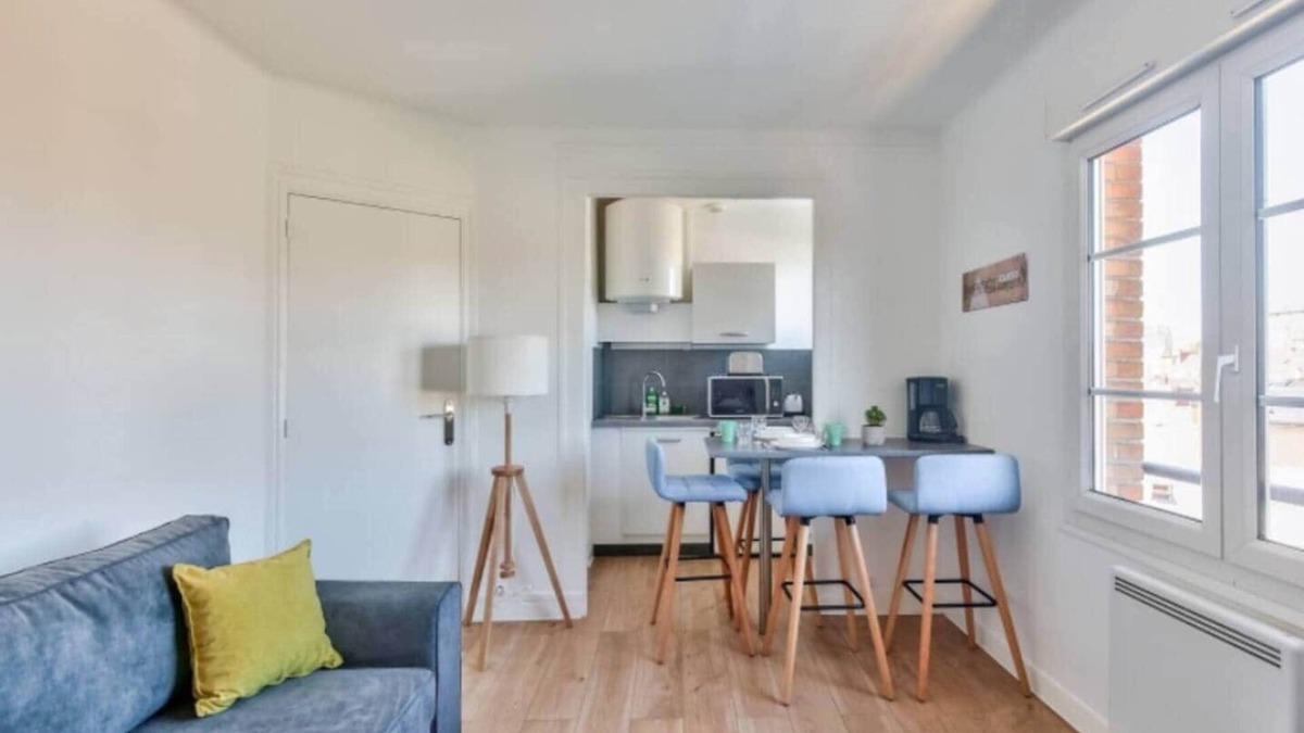 Nord - Gare Apartment | 2 adjoining T2 apartments, ideal for professionals or vacations with friends