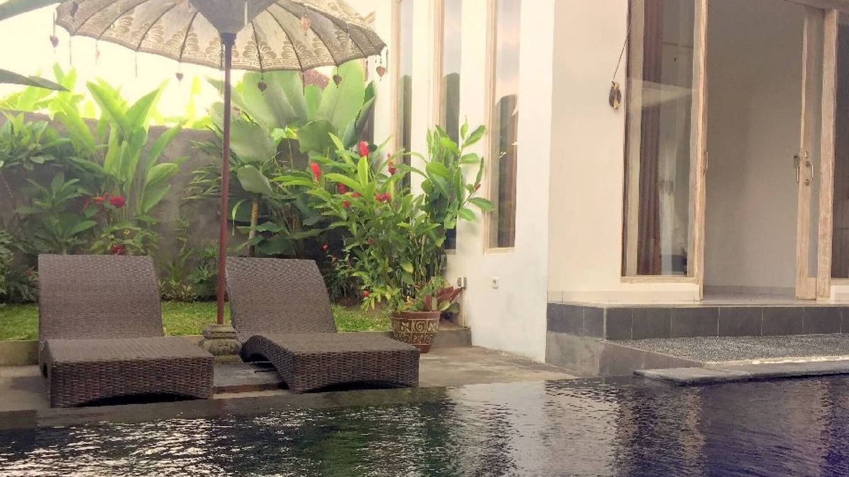 Penestanan Villa | 2 BDR Private Villa in the ricefield with Pool, AC, WIFI & close to Ubud Center