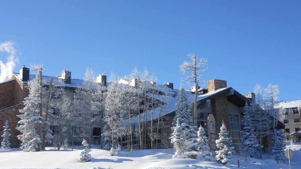 Brian Head Condo | 2 BDRM~ CEDAR BREAKS LODGE~ SKIING~HIKING~SLEDDING~BIKING~INDOOR POOL/SPA & MORE