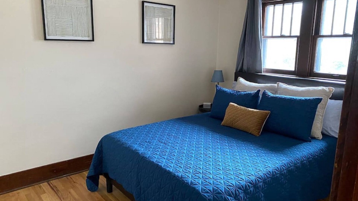 Cheyenne Apartment | 2 BDRM - Sleeps up to 6