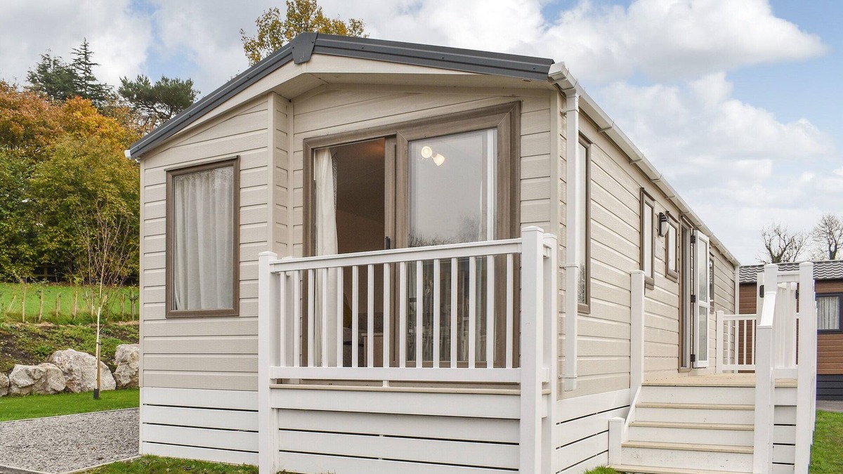 Cheshire West and Chester Cottage | 2 bedroom accommodation in Kelsall, near Chester