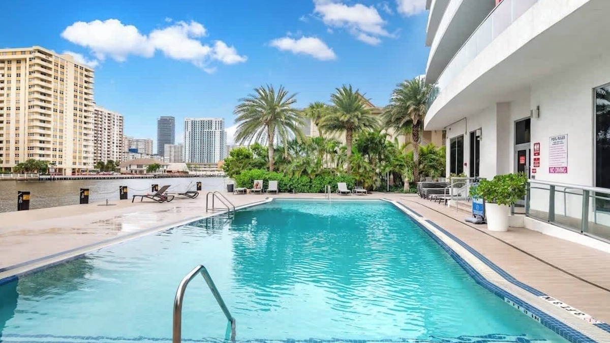 Hallandale Beach Apartment | 2 Bed & 2 Bath at Beachwalk - Amazing View on 29th