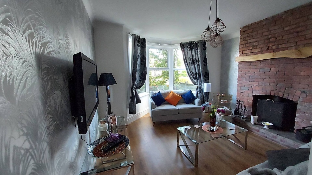 Bare Apartment | 2 bed apartment 5min from sea in bare Morecombe