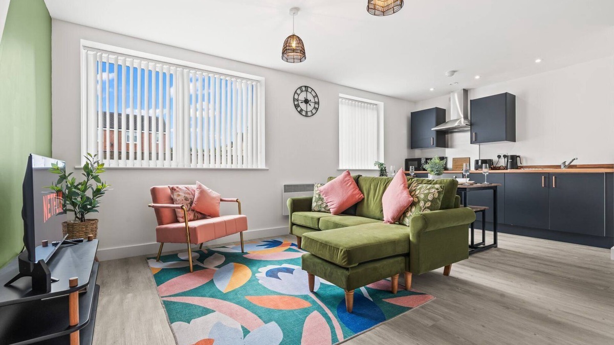 Bradford Apartment | 2-Bed Apt | Bingley, Bradford | Free Parking