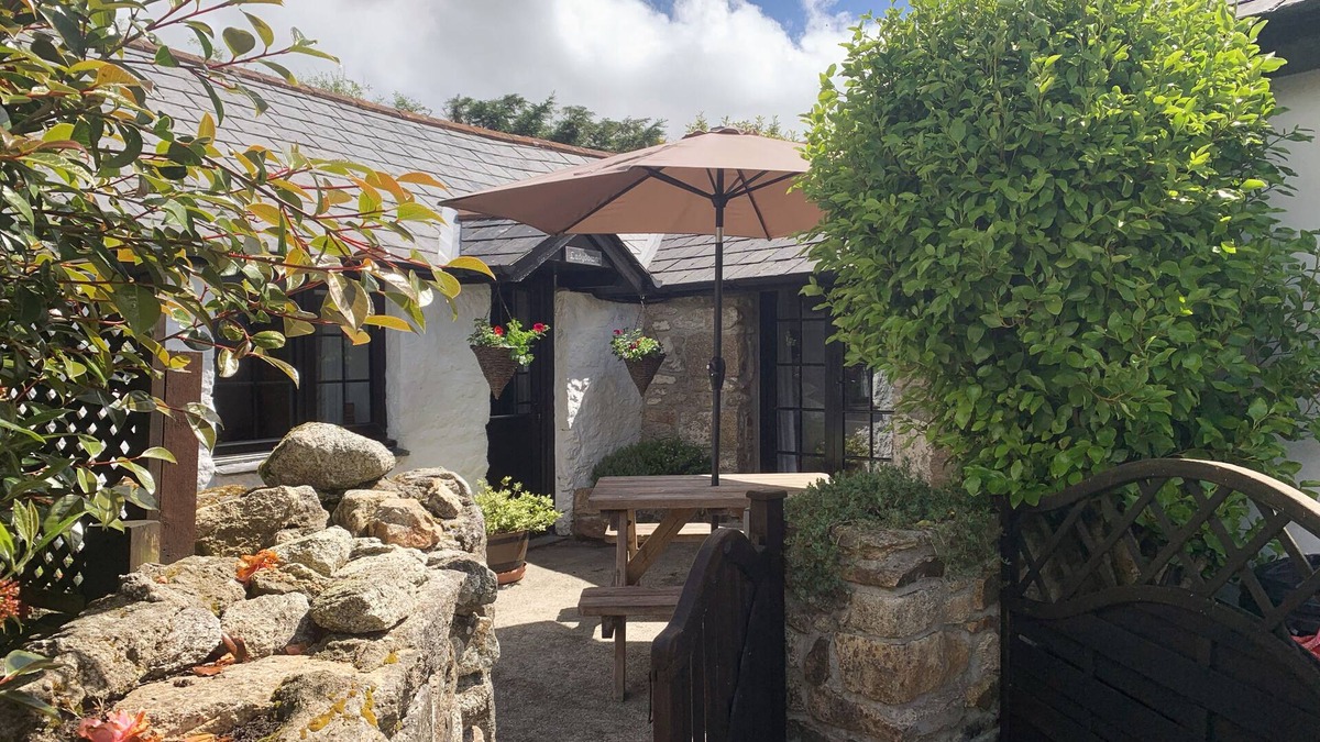 Saint Breward Cottage | 2 Bed, Dog Friendly Cottage, on Bodmin Moor, Cornwall, Ladydown Cottage