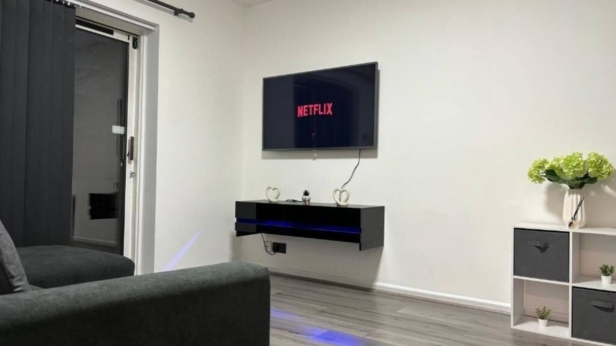 Birmingham House | 2-Bed House by Knighthead Park w- FREE Parking & FREE MATCHDAY DROP-OFF