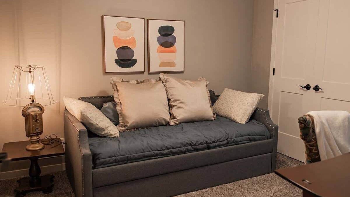 Loves Park House | 2 Bed house with Office and King Master Suite in Loves Park