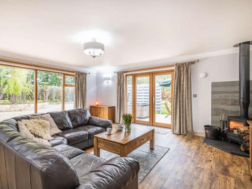 Foxley House | 2 bed in Dereham 86115