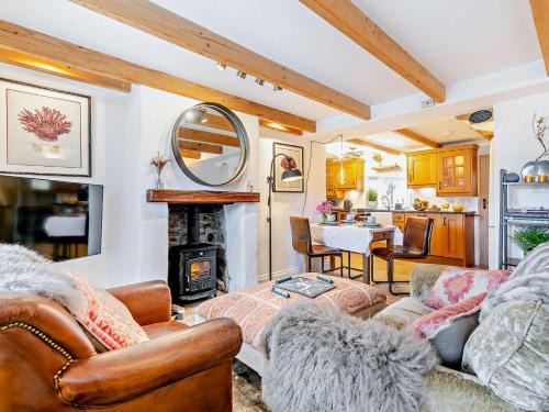 Hayle House | 2 Bed in Hayle 90552