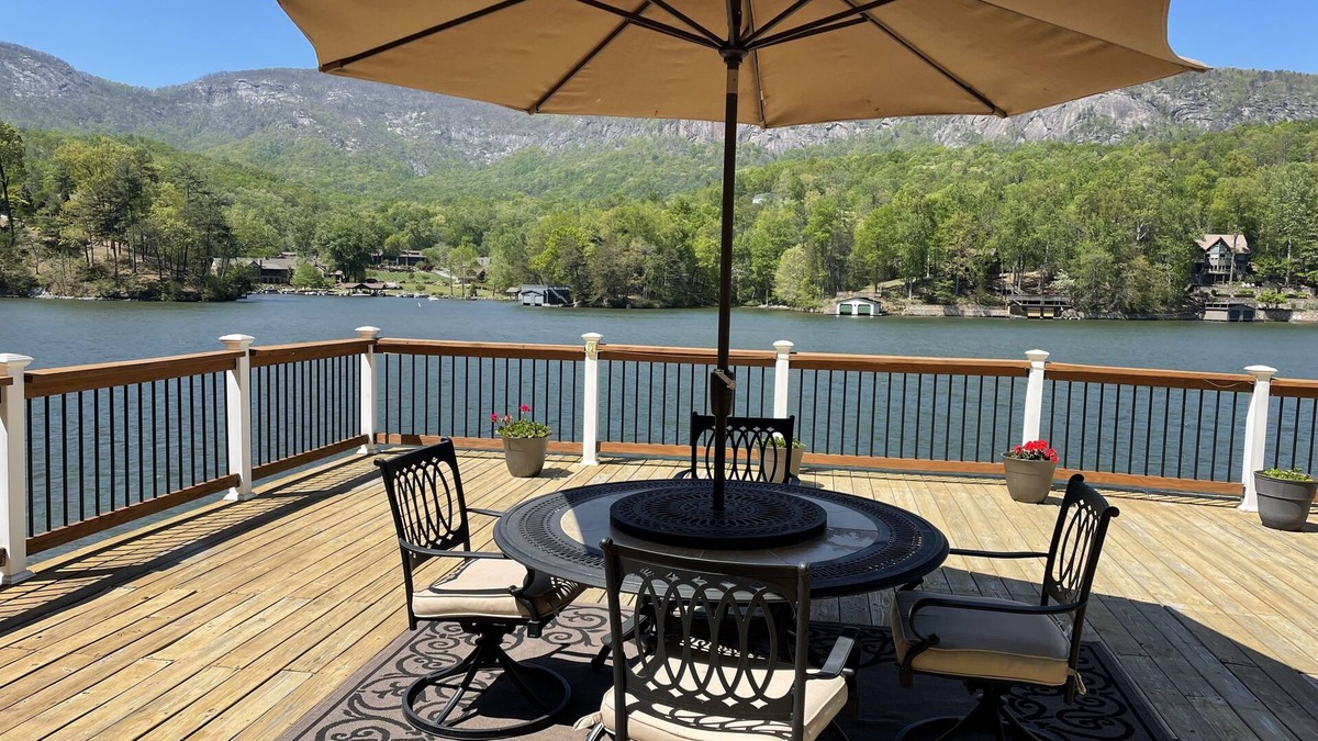 Lake Lure Cabin | 2 Bedroom 2 Bath. Beautiful Cabin on the waters of Lake Lure!