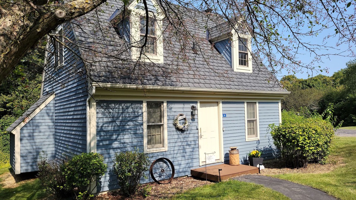 The Galena Territory House | 2 Bedroom, 2 bath townhouse in The Galena Territory. Close to Eagle Ridge Resort