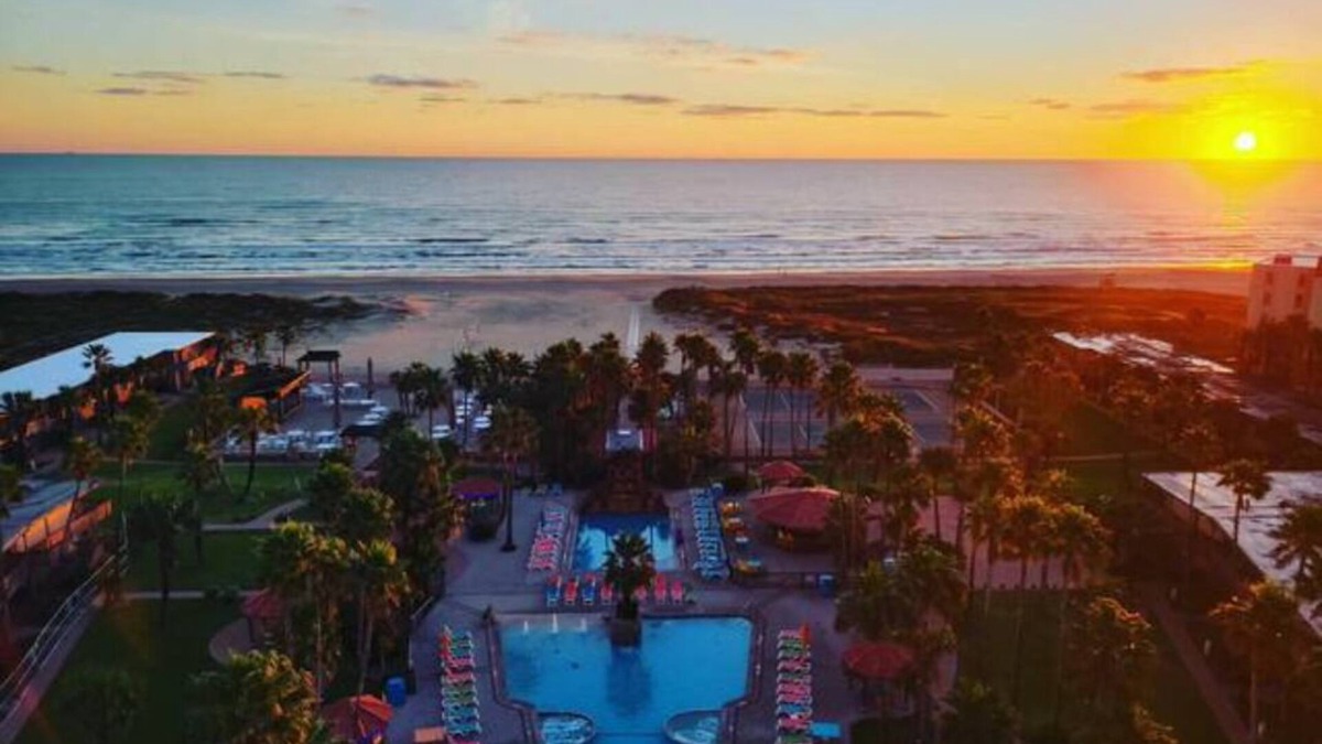 South Padre Island Resort | 2 Bedroom 2 Bathroom Condo #309