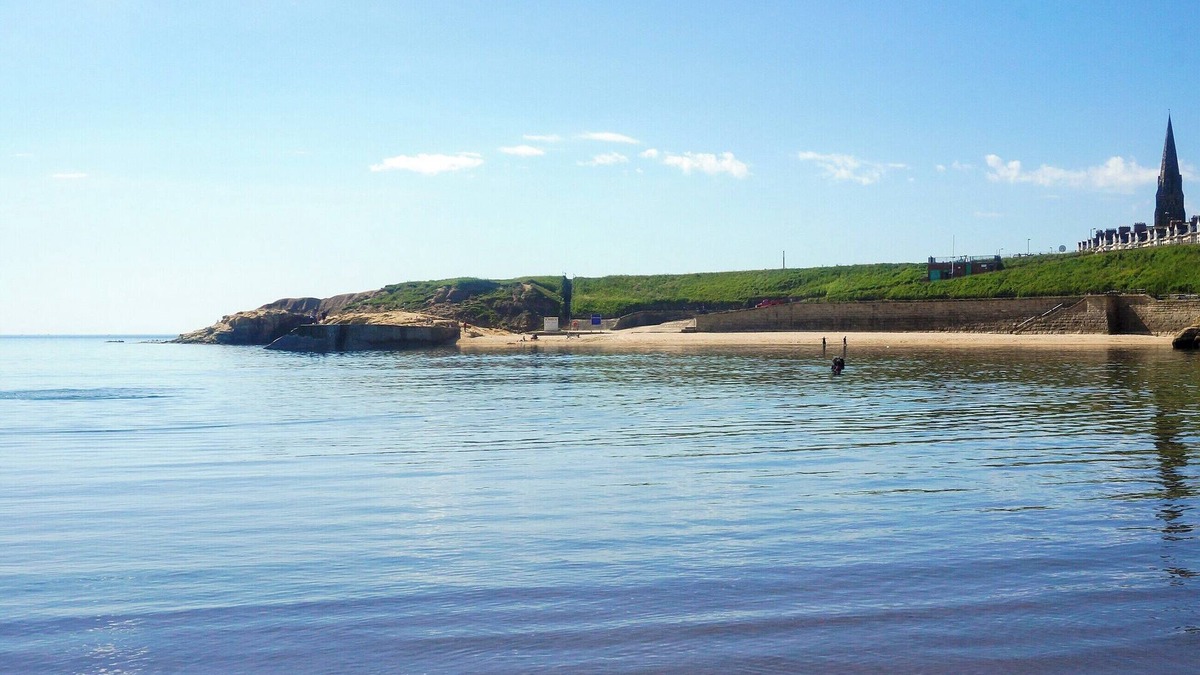Cullercoats Cottage | 2 bedroom accommodation in Whitley Bay, near Cullercoats