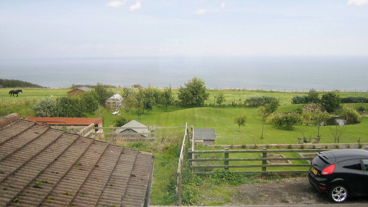 Hinderwell Cottage | 2 bedroom accommodation in Port Mulgrave, near Whitby