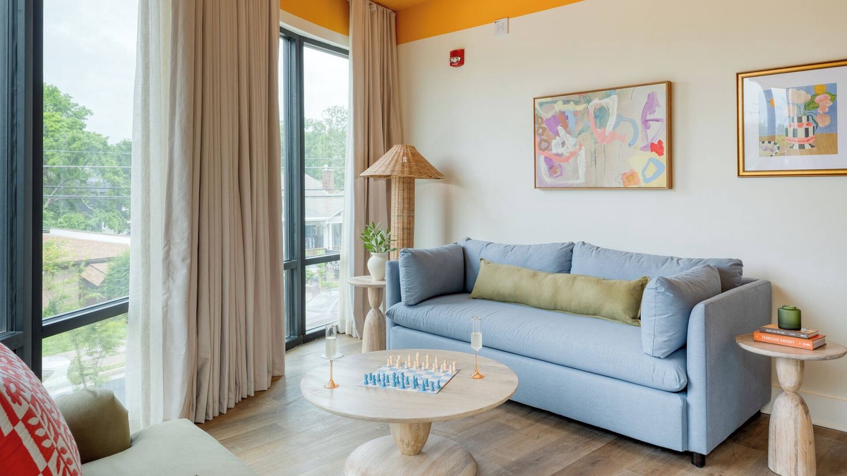 12 South Condo | 2 Bedroom Accessible Hotel Suite in 12South!