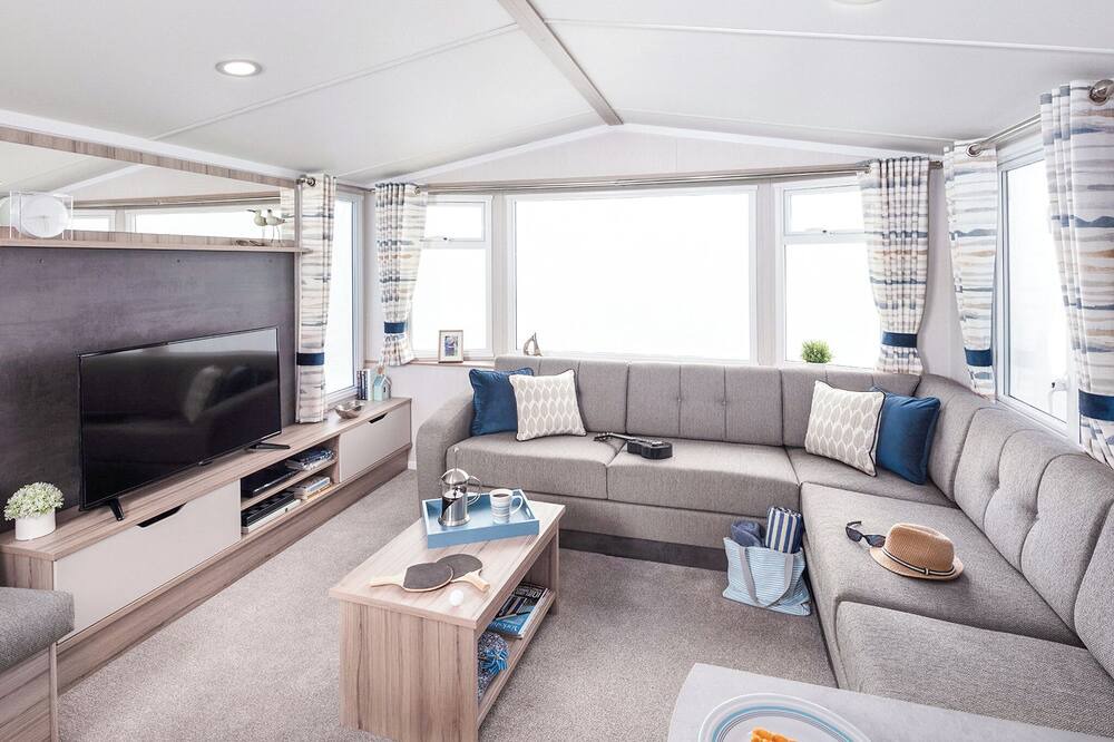 Cresswell House | 2 bedroom accommodation in Cresswell beach