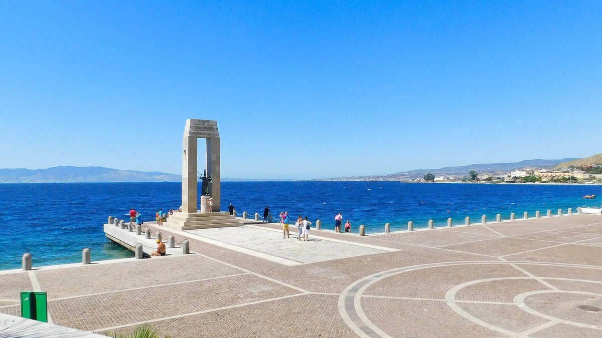 Reggio Calabria House | 2 bedroom accommodation in Reggio Calabria
