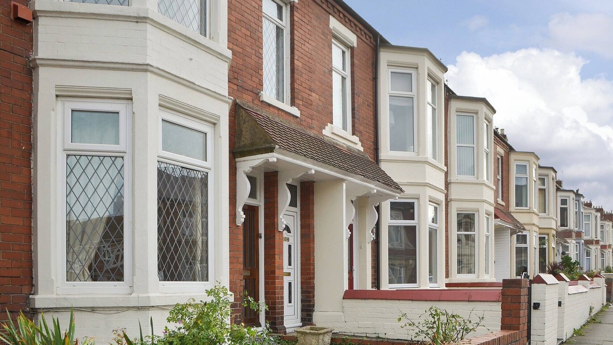 Westoe Cottage | 2 bedroom accommodation in South Shields