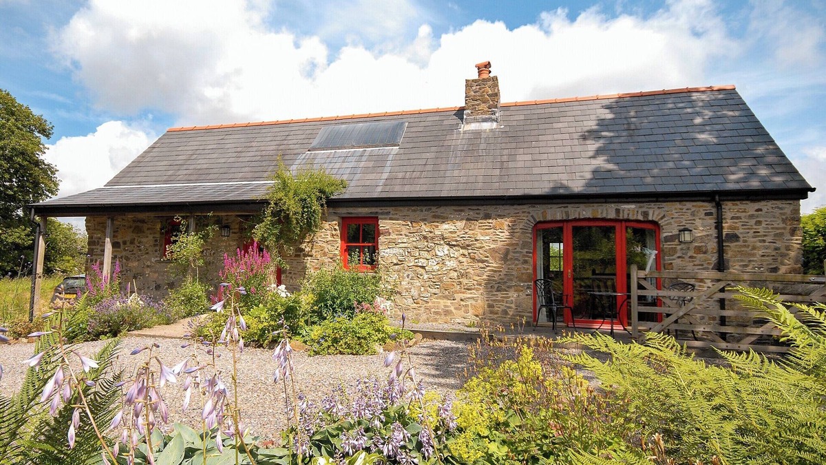 Narberth Cottage | 2 bedroom accommodation in Landshipping