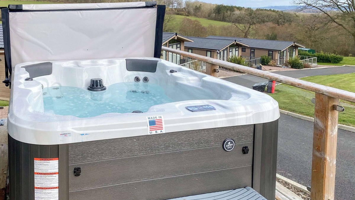 Billingsley Cottage | 2 bedroom accommodation in Stottesdont, near Bridgnorth