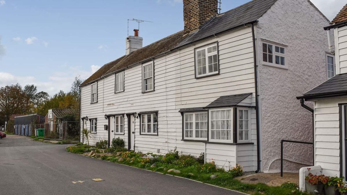 Beckingham Cottage | 2 bedroom accommodation in Heybridge, near Maldon