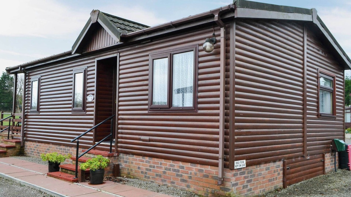 Cockermouth Cottage | 2 bedroom accommodation in Moota, near Cockermouth