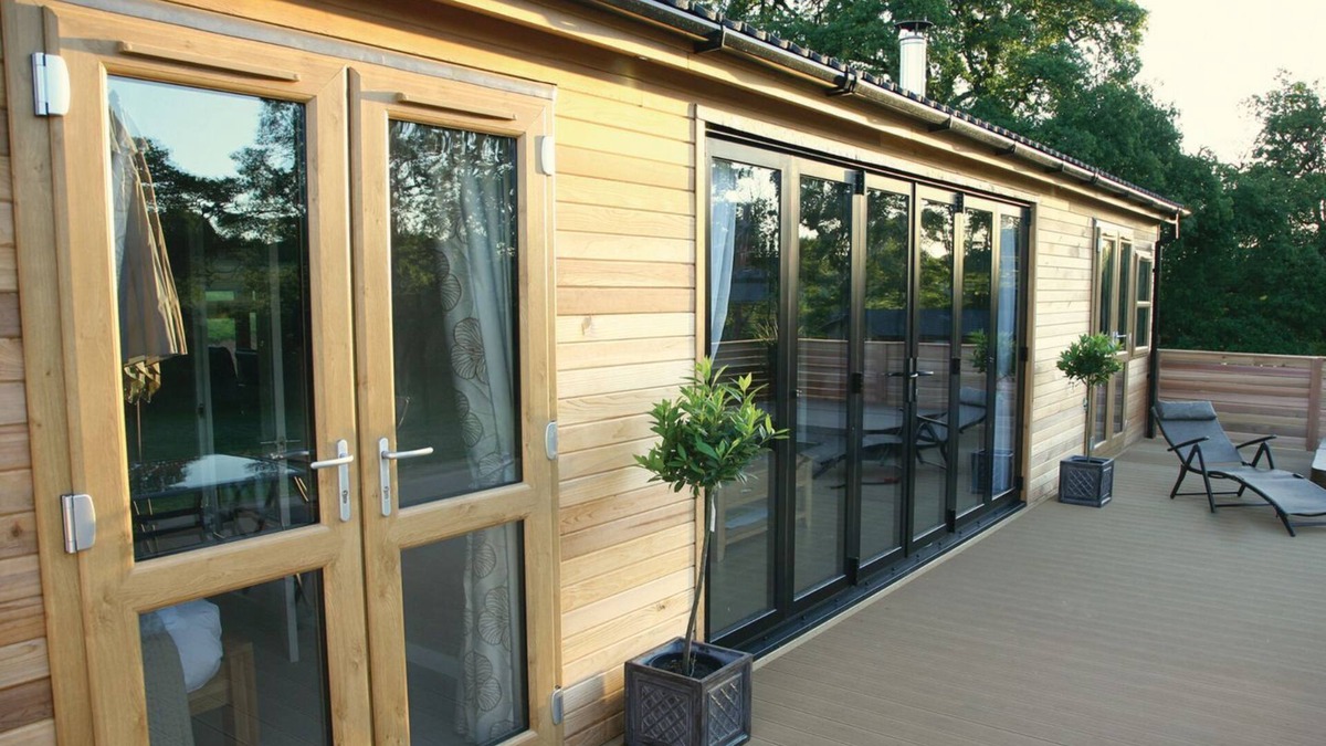 Westcott Cabin | 2 bedroom accommodation in Cullompton