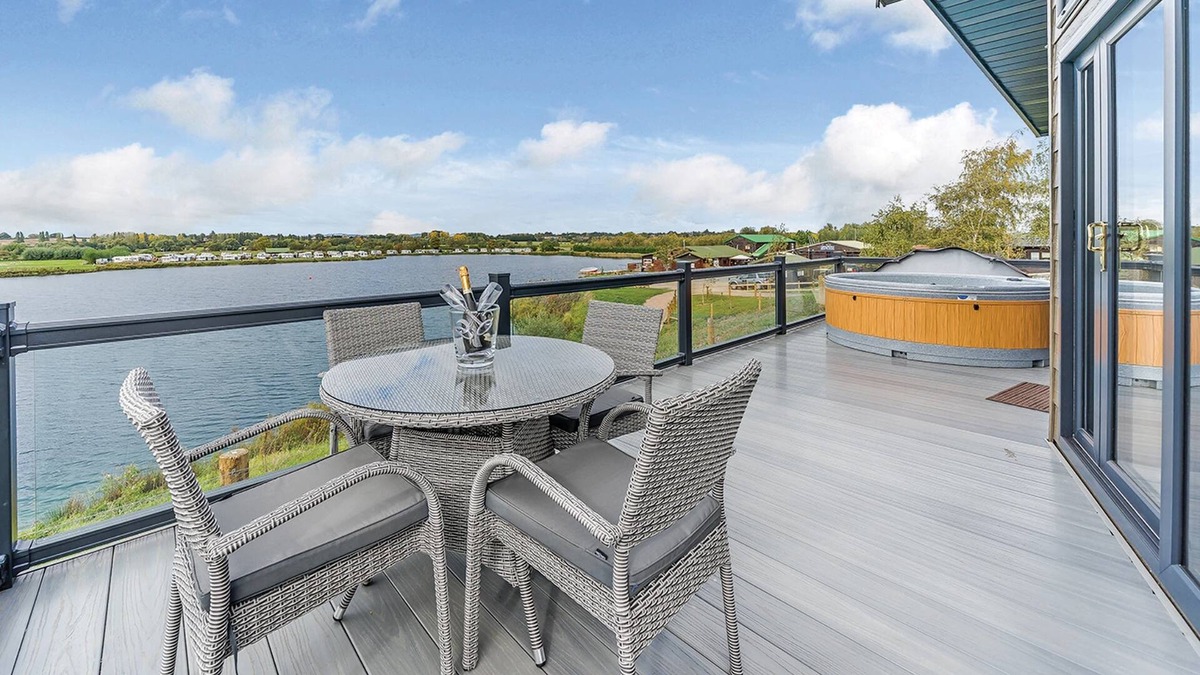 Bredons Hardwick House | 2 bedroom accommodation in Tewkesbury