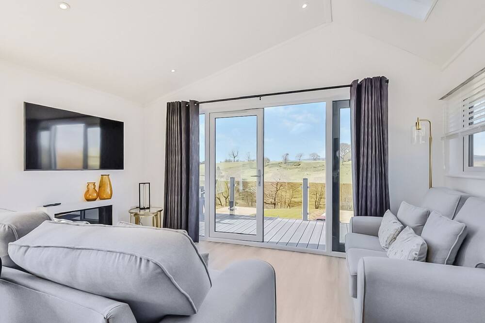Blackburn Ski Chalet | 2 bedroom accommodation in Old Langho, Ribble Valley