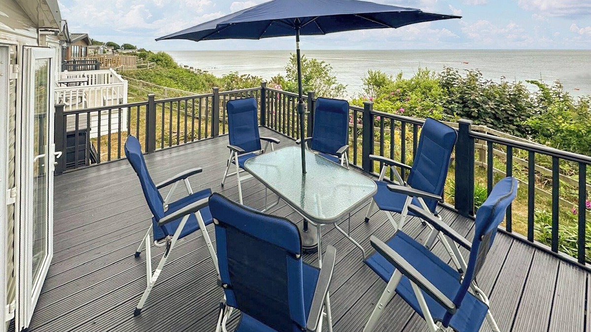 Corton Cottage | 2 bedroom accommodation in Corton, near Lowestoft