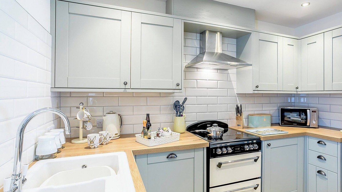 Dunford Bridge Cottage | 2 bedroom accommodation in Don View, near Dunford Bridge