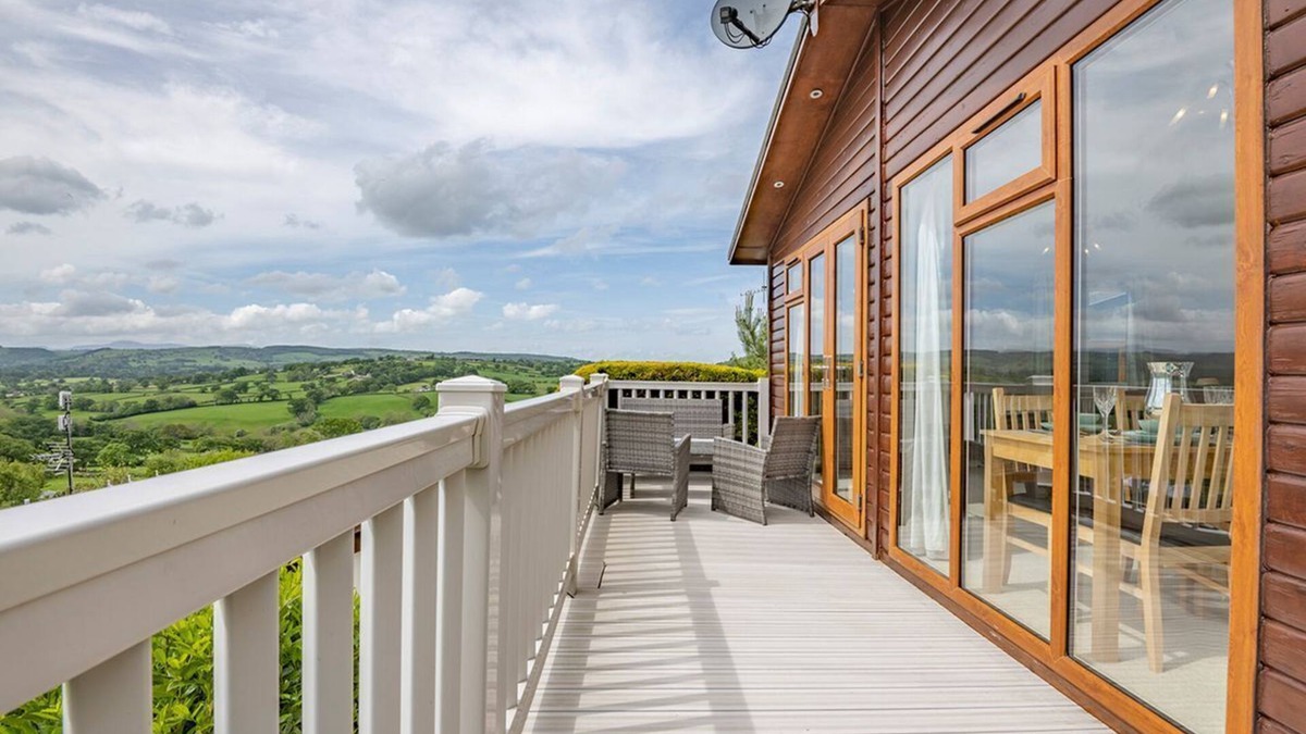 Rhyd-y-foel Cabin | 2 bedroom accommodation in Abergele