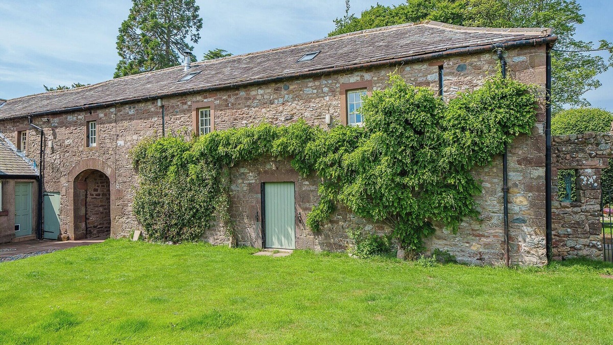 Wing Cottage | 2 bedroom accommodation in Carlisle