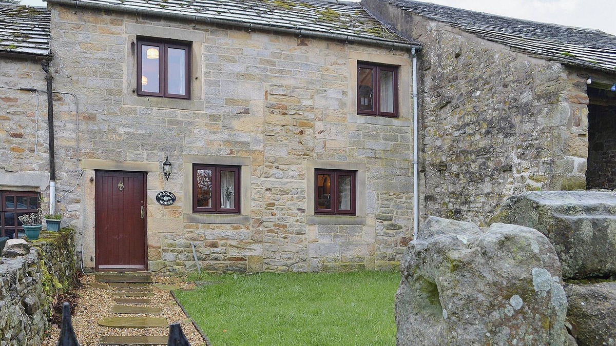 Harrop Fold Cottage | 2 bedroom accommodation in Harrop Fold, near Clitheroe