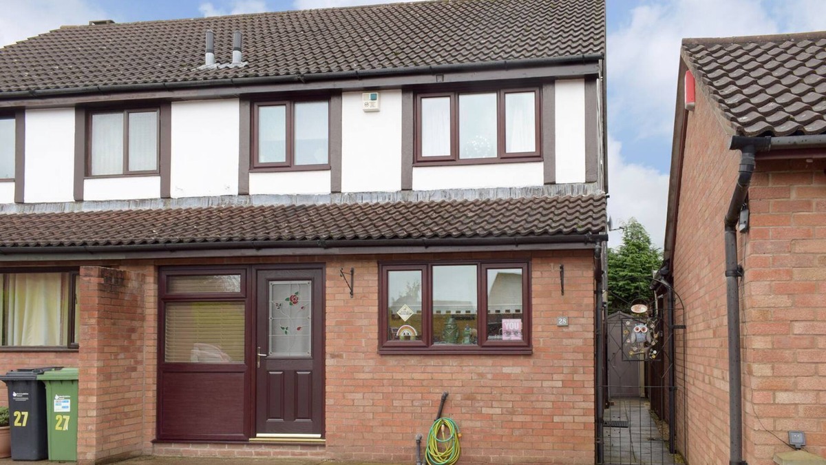 Hereford Cottage | 2 bedroom accommodation in Hereford