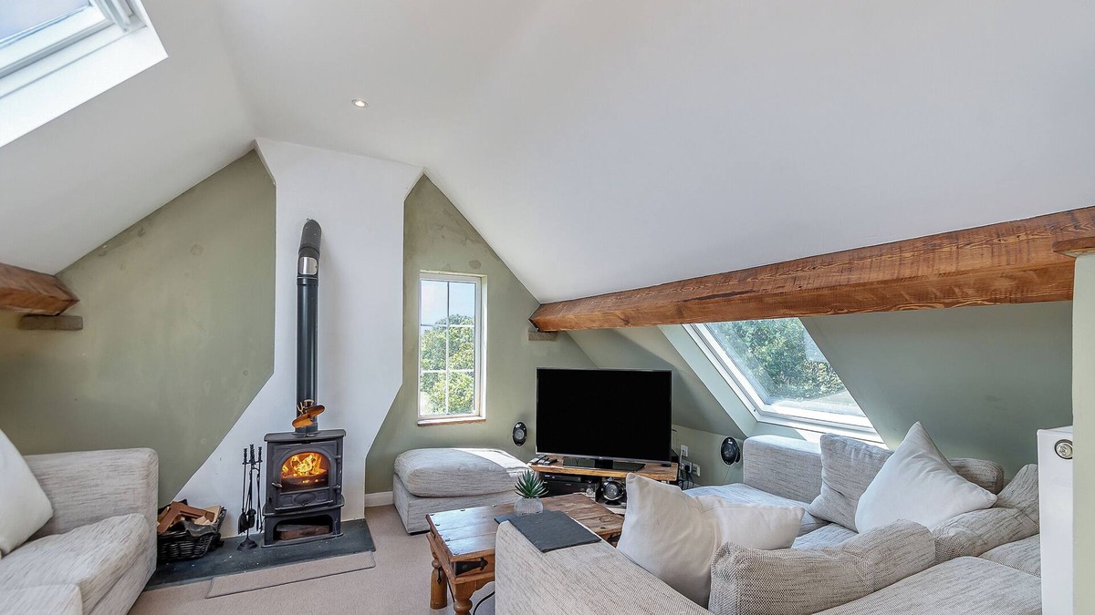 Angle Cottage | 2 bedroom accommodation in Angle, near Pembroke