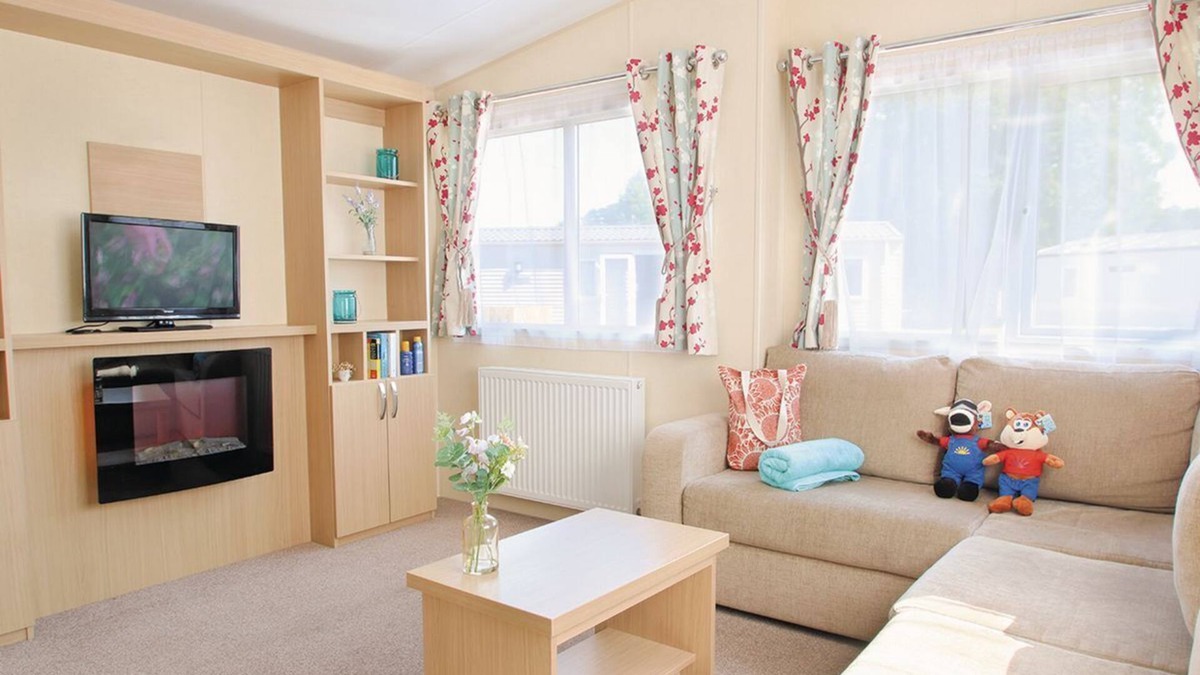 Ringwood House | 2 bedroom accommodation in St. Leonards, Ringwood