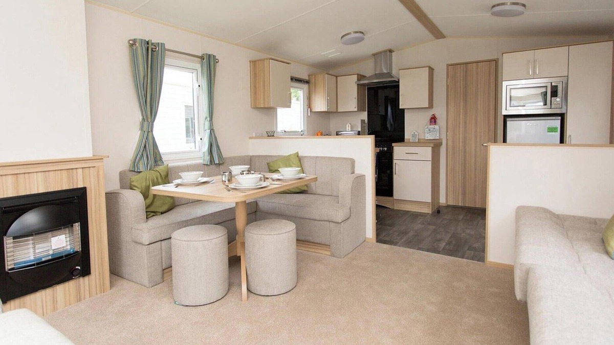 Talybont House | 2 bedroom accommodation in Tal-Y-Bont, Gwynedd