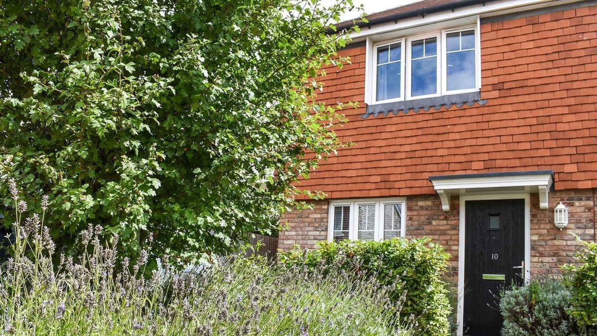 Ford Cottage | 2 bedroom accommodation in Barnham