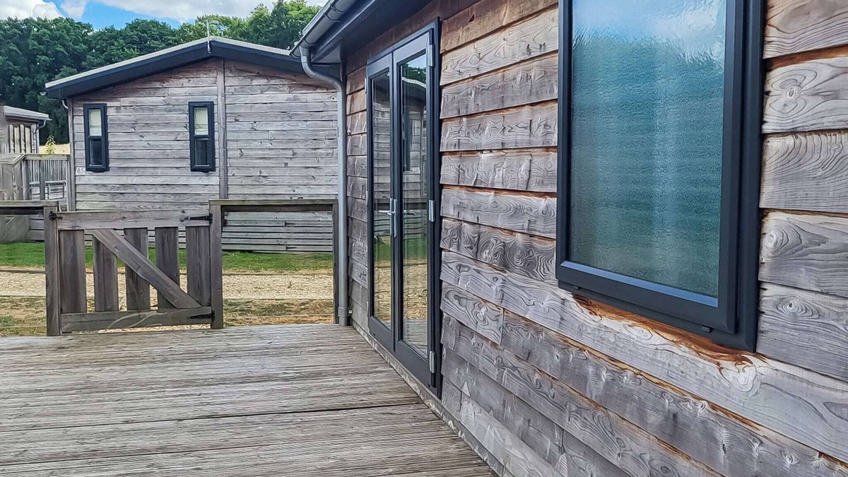 Newbury Ski Chalet | 2 bedroom accommodation in Newbury