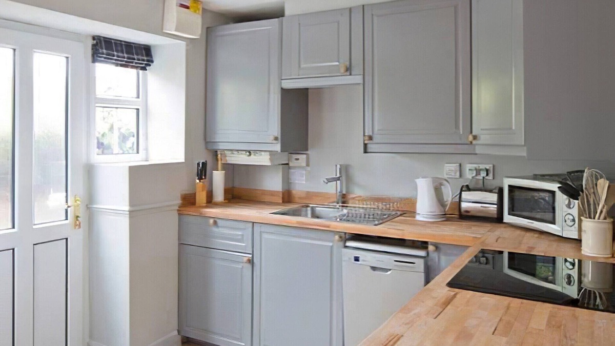 Scawton Cottage | 2 bedroom accommodation in Terrington, near Claxton