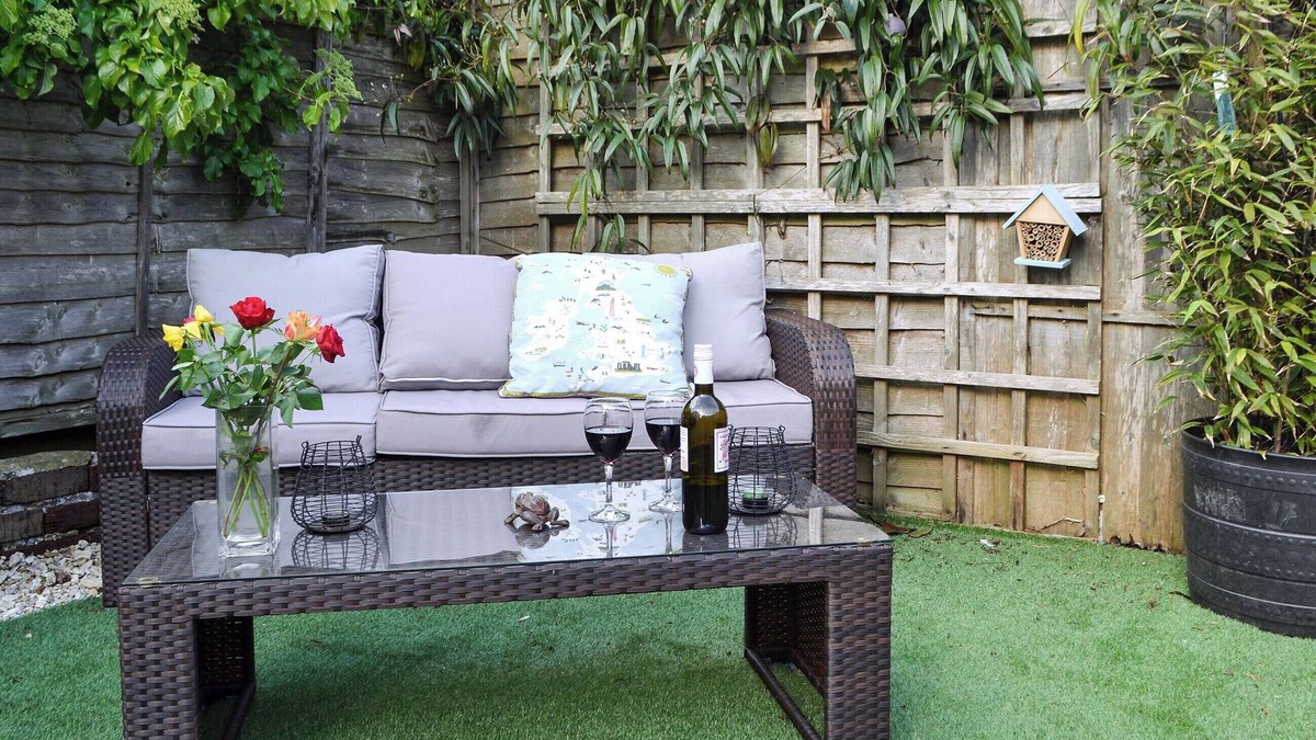 Worthing Cottage | 2 bedroom accommodation in Worthing