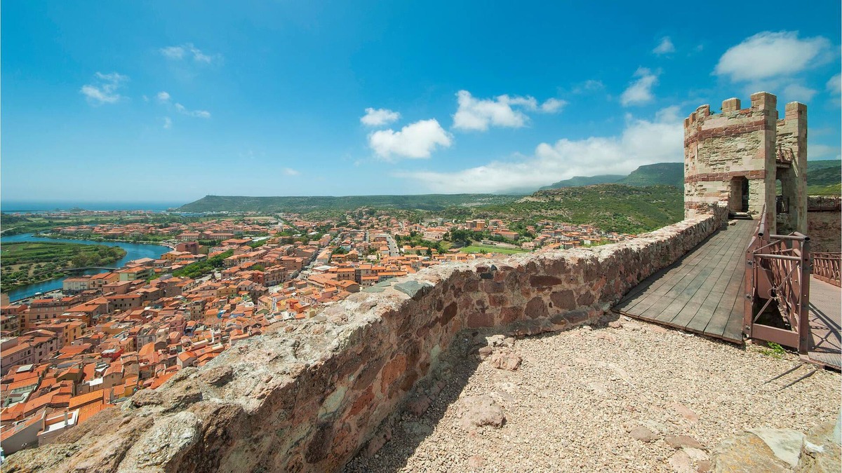 Santa Caterina Apartment | 2 bedroom accommodation in Cuglieri