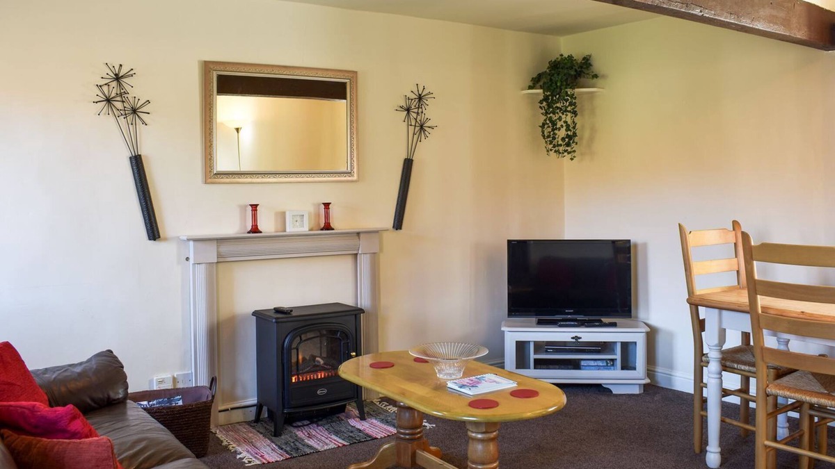 Exelby Cottage | 2 bedroom accommodation in Exelby